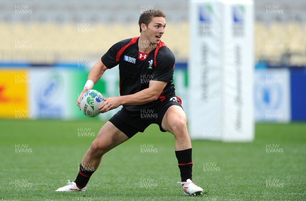 14.10.11 - Wales Rugby Captains Run - George North during training. 