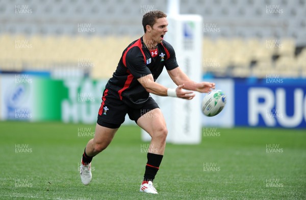 14.10.11 - Wales Rugby Captains Run - George North during training. 