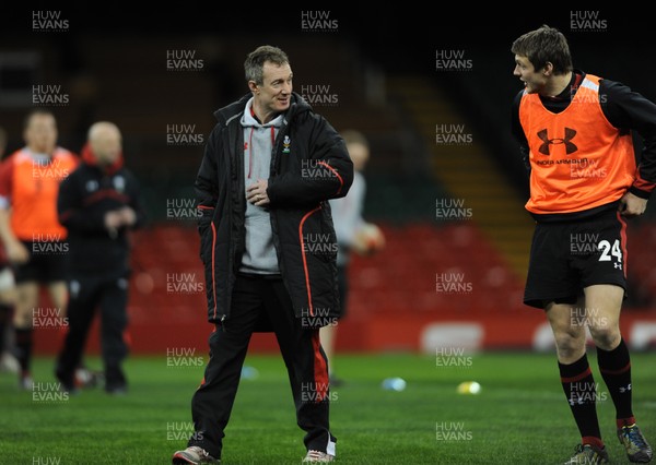 150313 - Wales Rugby Captains Run -Rob Howley and Dan Biggar during training