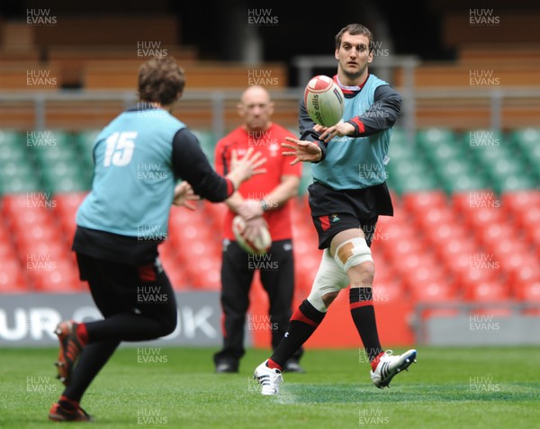 160312 - Wales Rugby Captains Run -Sam Warburton during training