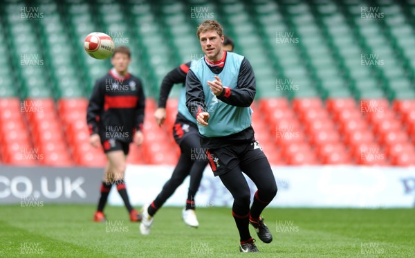 160312 - Wales Rugby Captains Run -Rhys Priestland during training