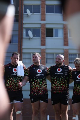 170726 - Wales Rugby Captains Run in Durban ahead of their Nations Championship game against South Africa tomorrow - Dewi Lake speaks in the team huddle