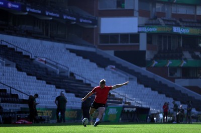 170726 - Wales Rugby Captains Run in Durban ahead of their Nations Championship game against South Africa tomorrow - Sam Costelow during training