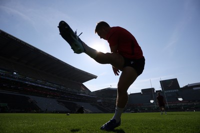 170726 - Wales Rugby Captains Run in Durban ahead of their Nations Championship game against South Africa tomorrow - Sam Costelow during training