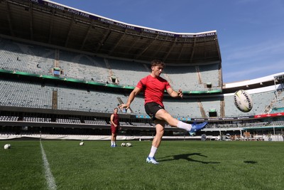 170726 - Wales Rugby Captains Run in Durban ahead of their Nations Championship game against South Africa tomorrow - Dan Edwards during training