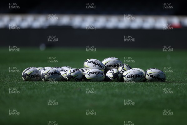 170726 - Wales Rugby Captains Run in Durban ahead of their Nations Championship game against South Africa tomorrow - Balls