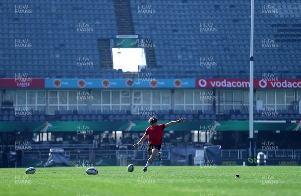 170726 - Wales Rugby Captains Run in Durban ahead of their Nations Championship game against South Africa tomorrow - Dan Edwards during training