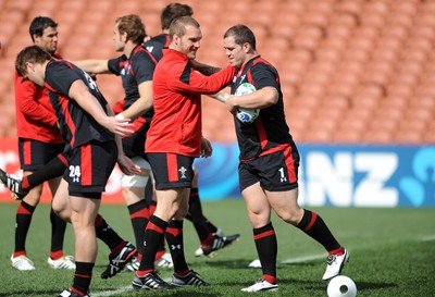 17.09.11 - Wales Rugby Captains Run - Gethin Jenkins and Paul James during training. 