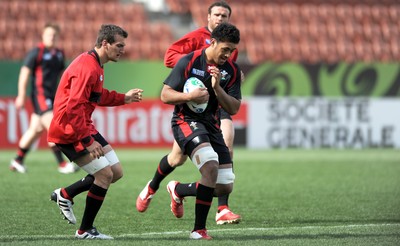 17.09.11 - Wales Rugby Captains Run - Toby Faletau during training. 
