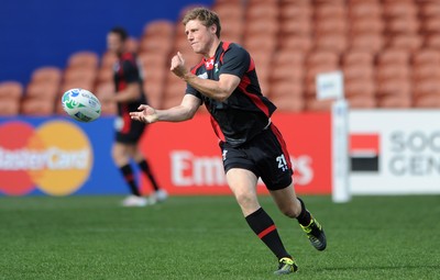 17.09.11 - Wales Rugby Captains Run - Rhys Priestland during training. 