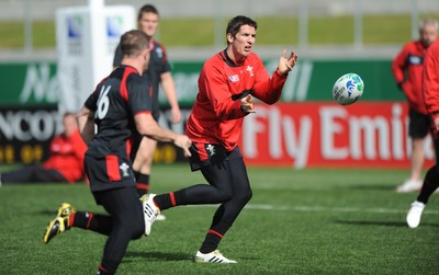 17.09.11 - Wales Rugby Captains Run - James Hook during training. 