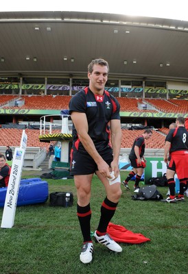17.09.11 - Wales Rugby Captains Run - Sam Warburton during training at Waikato Stadium. 