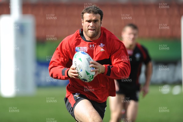 17.09.11 - Wales Rugby Captains Run - Jamie Roberts during training. 