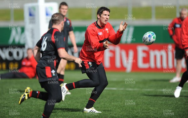 17.09.11 - Wales Rugby Captains Run - James Hook during training. 