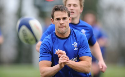 18.03.11 - Wales Rugby Captains Run - Lee Byrne during training. 