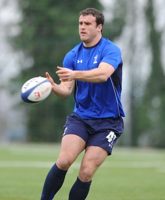 18.03.11 - Wales Rugby Captains Run - Jamie Roberts during training. 
