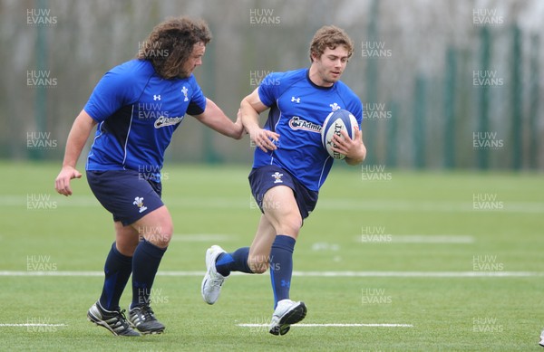 18.03.11 - Wales Rugby Captains Run - Leigh Halfpenny during training. 