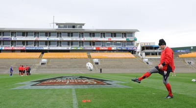 18.06.10 - Wales Rugby Captains Run -  