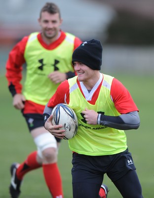 18.06.10 - Wales Rugby Captains Run - Tavis Knoyle during training. 