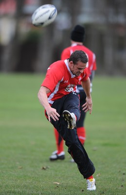 18.06.10 - Wales Rugby Captains Run - Lee Byrne during training. 