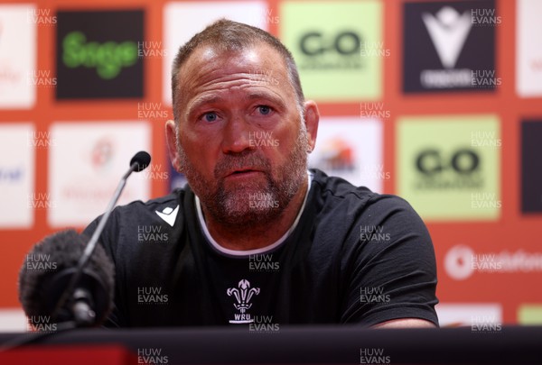 180823 - Wales Captains Run at the Principality Stadium the day before their final Rugby World Cup warm up game against South Africa - Forwards Coach Jonathan Humphreys speaks to the media during the press conference