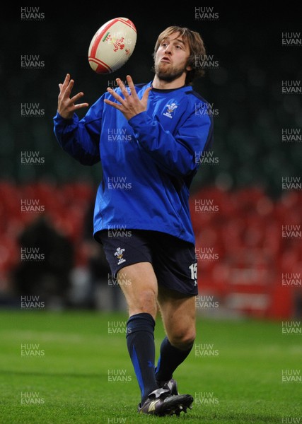 18.11.10 - Wales Rugby Training - Ryan Jones during training. 