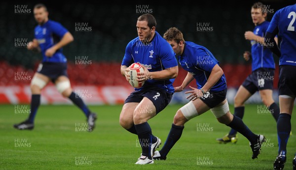 18.11.10 - Wales Rugby Training - Paul James during training. 