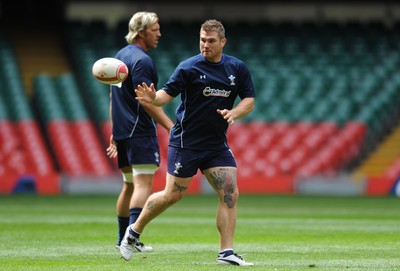 19.08.11 - Wales Rugby Captains Run - Richard Hibbard during training. 