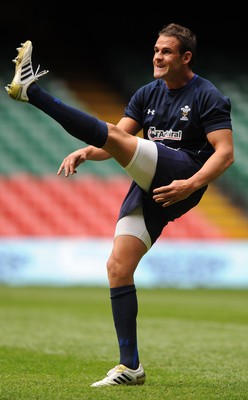 19.08.11 - Wales Rugby Captains Run - Lee Byrne during training. 