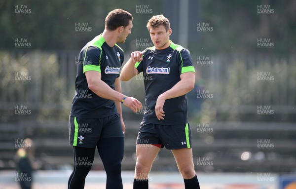 200315 - Wales Rugby Training -George North and Dan Biggar during training