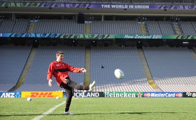 20.10.11 - Wales Rugby Captains Run - James Hook during training. 
