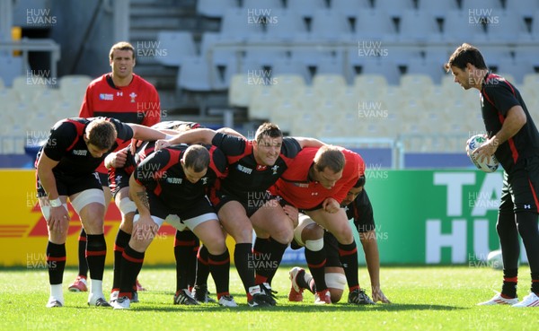 20.10.11 - Wales Rugby Captains Run - Paul James, Huw Bennett and Gethin Jenkins during training. 