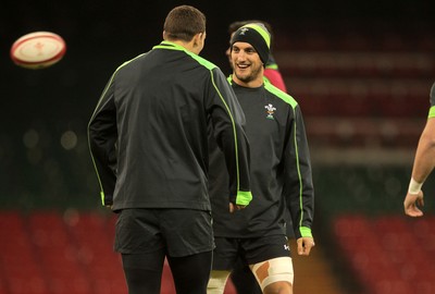 211114 - Wales Rugby Captains Run - Sam Warburton talks to George North during training