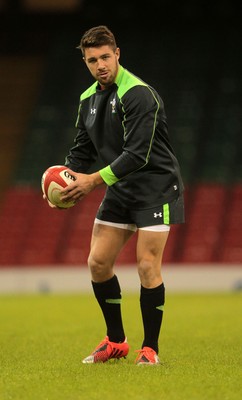 211114 - Wales Rugby Captains Run - Rhys Webb during training