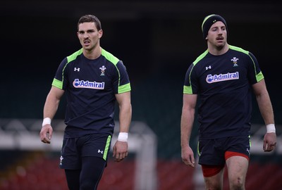 211114 - Wales Rugby Training -George North and Alex Cuthbert during training