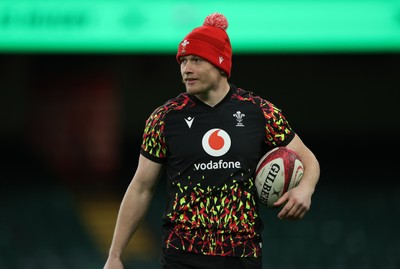 211125 - Wales Rugby Captains Run ahead of the New Zealand game tomorrow - Nick Tompkins during training