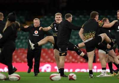 211125 - Wales Rugby Captains Run ahead of the New Zealand game tomorrow - Archie Griffin during training