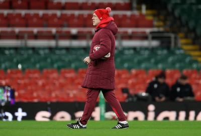 211125 - Wales Rugby Captains Run ahead of the New Zealand game tomorrow - Steve Tandy, Head Coach during training