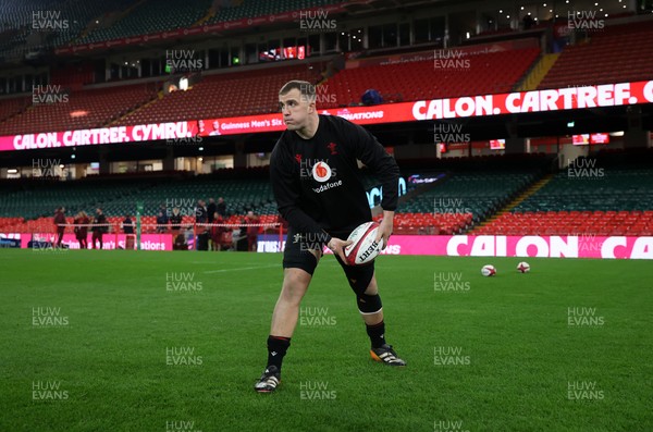 211125 - Wales Rugby Captains Run ahead of the New Zealand game tomorrow - Morgan Morse during training