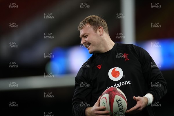 211125 - Wales Rugby Captains Run ahead of the New Zealand game tomorrow - Dewi Lake during training