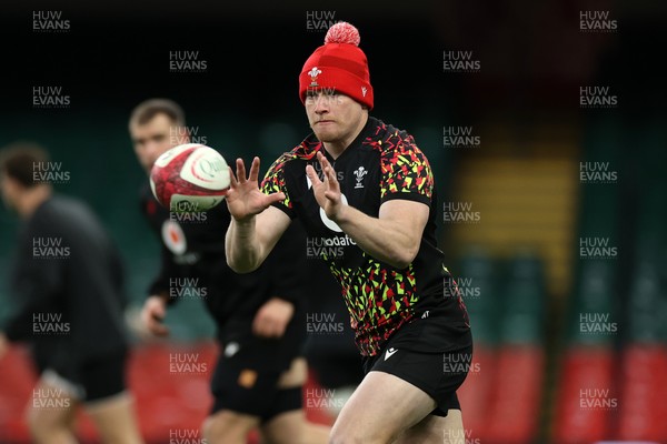 211125 - Wales Rugby Captains Run ahead of the New Zealand game tomorrow - Nick Tompkins during training
