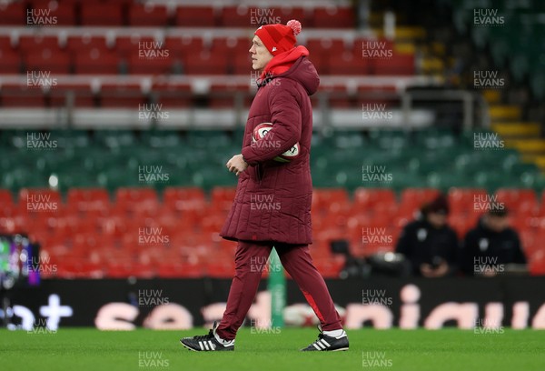 211125 - Wales Rugby Captains Run ahead of the New Zealand game tomorrow - Steve Tandy, Head Coach during training