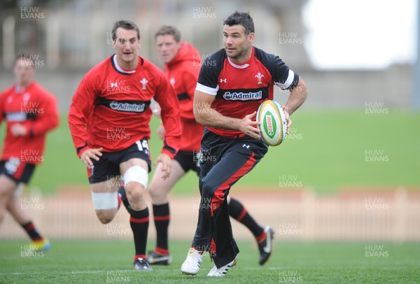 220612 - Wales Rugby Captains Run -Mike Phillips during training