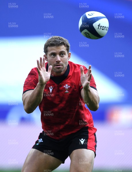 231020 - Wales Rugby Training - Leigh Halfpenny during training