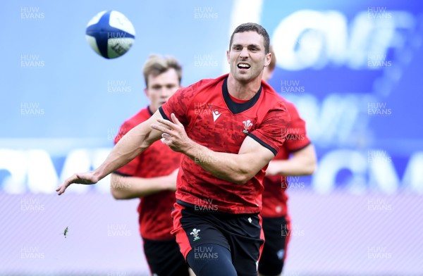 231020 - Wales Rugby Training - George North during training