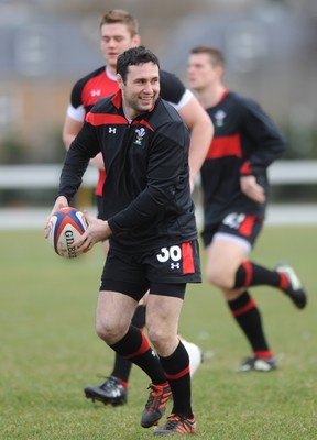 240212 - Wales Rugby Captains Run -Stephen Jones during training