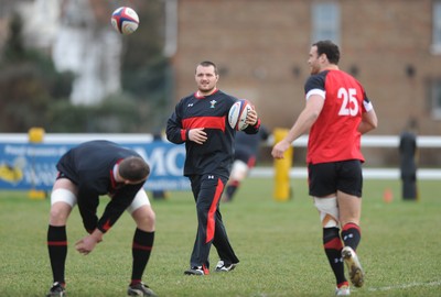 240212 - Wales Rugby Captains Run -Ken Owens during training