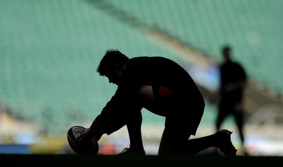 240212 - Wales Rugby Captains Run -Leigh Halfpenny during kicking training