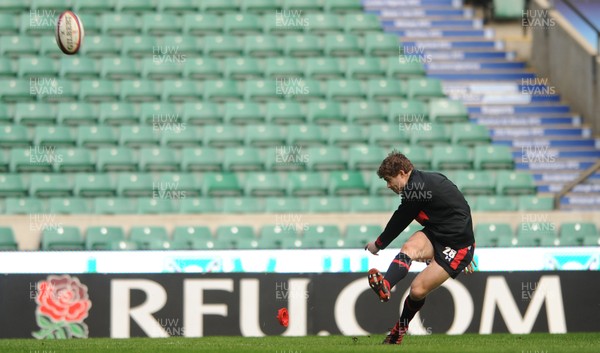 240212 - Wales Rugby Captains Run -Leigh Halfpenny during kicking training