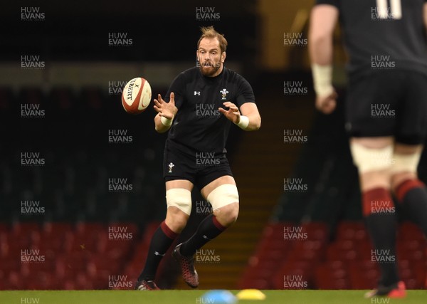 241117 - Wales Rugby Training - Alun Wyn Jones